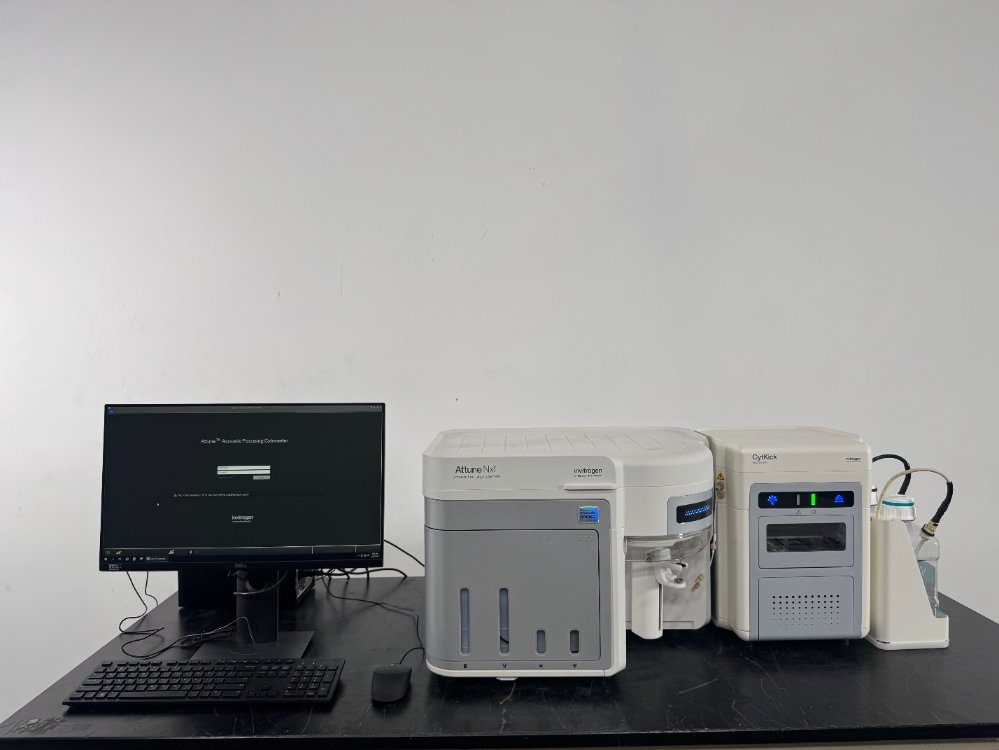 Image of Invitrogen Attune NxT AFC2 Acoustic Focusing System w/ CytKick AutoSampler